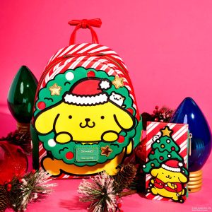 Sanrio Exclusive Pompompurin Santa Hat Large Card Holder